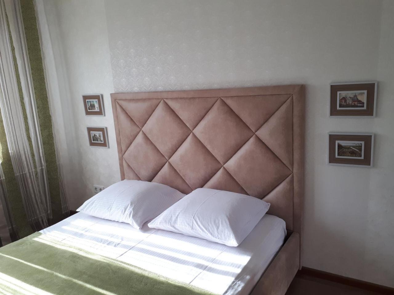 Nebesnoyi Sotni Apartment Житомир Екстериор снимка